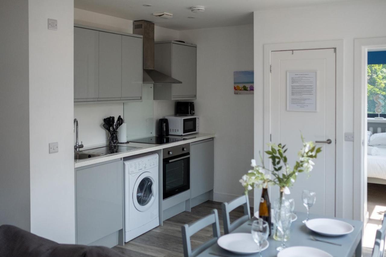 Modern One Bedroom Apartment In Town Centre & 4 Min To The Beach Bournemouth Eksteriør bilde